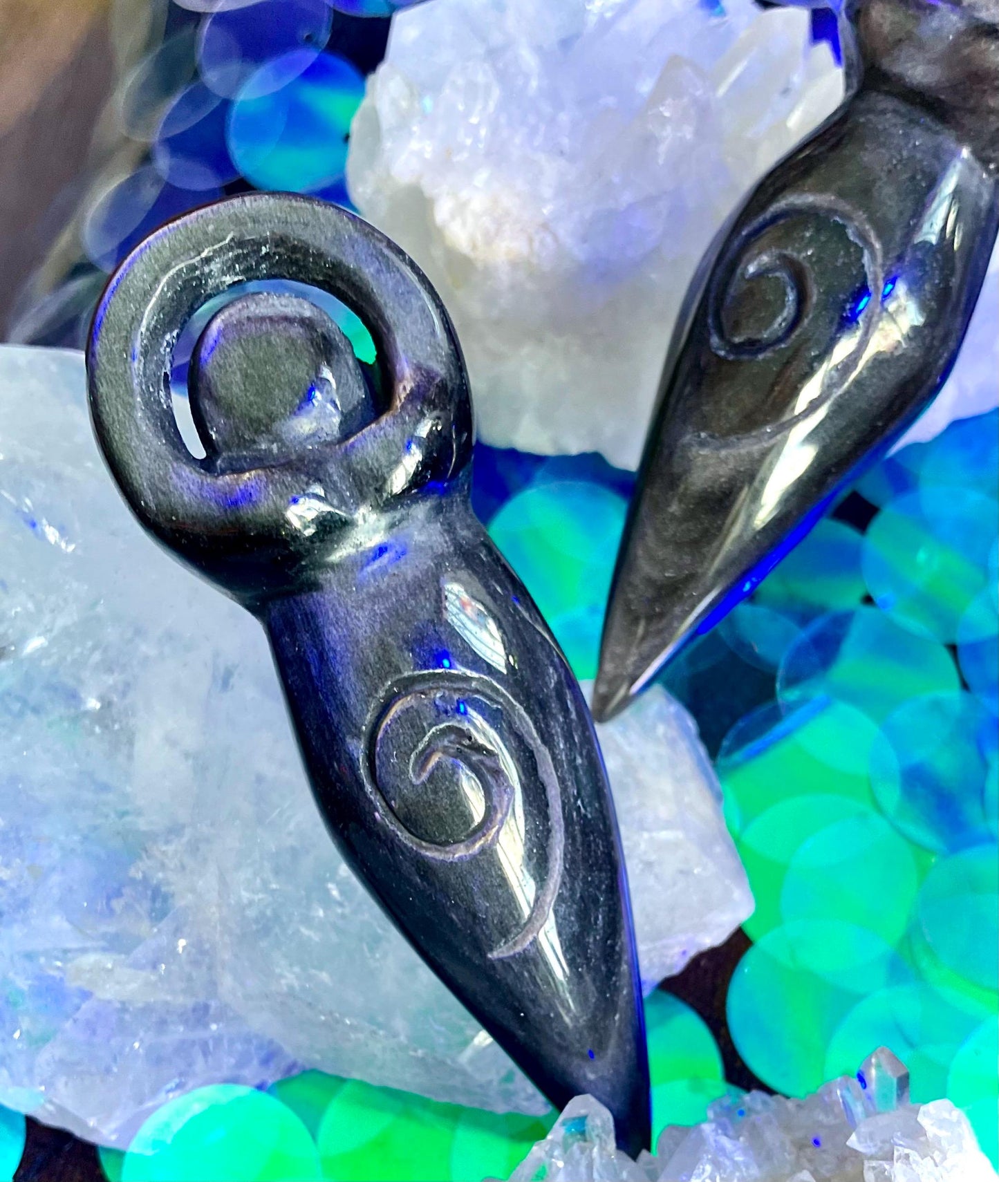 Gaia silver obsidian statue