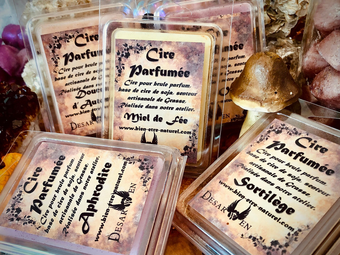 Scented wax tablet