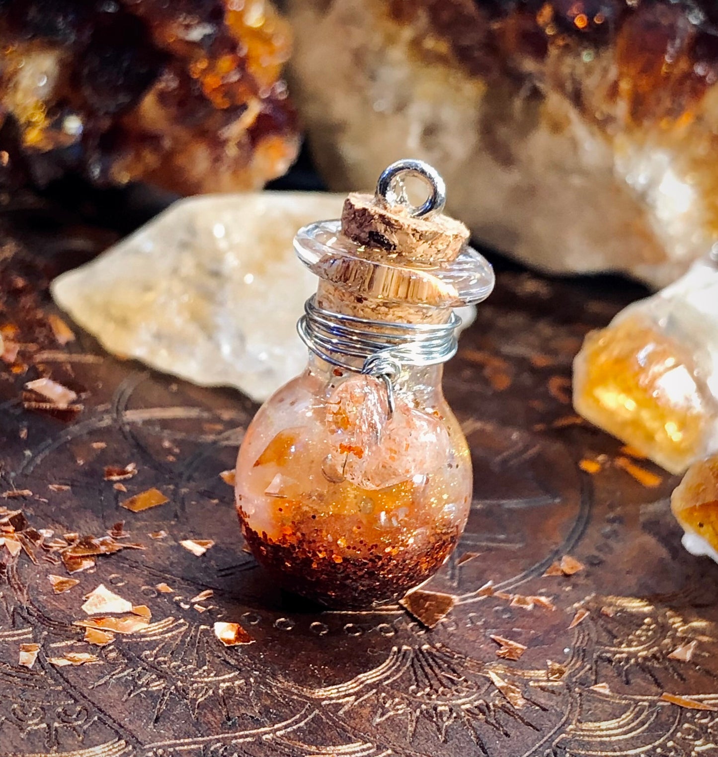 Joy of life amulet vial