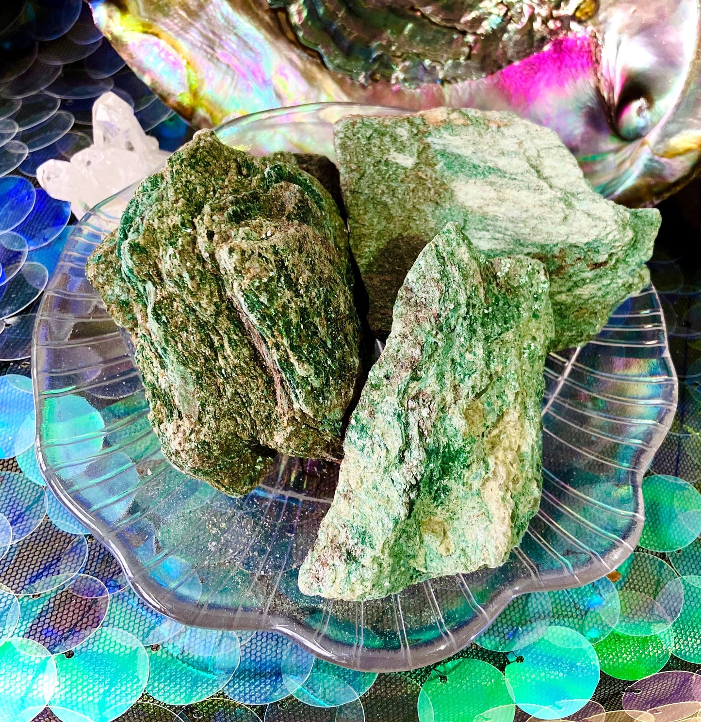 Green fuchsia rough piece