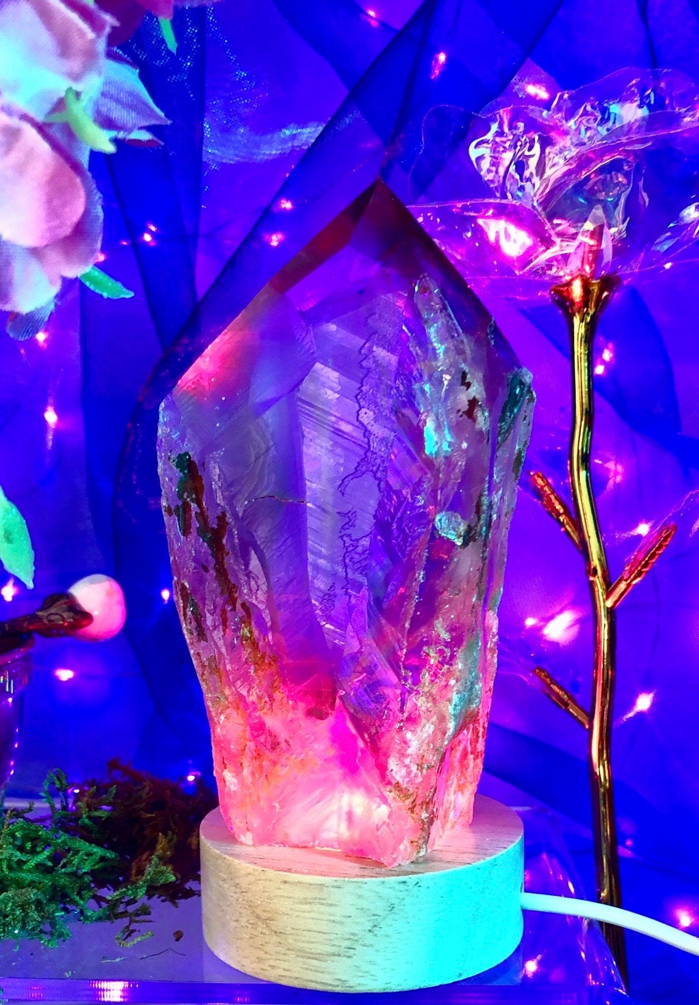 Giant Amethyst Point Lamp