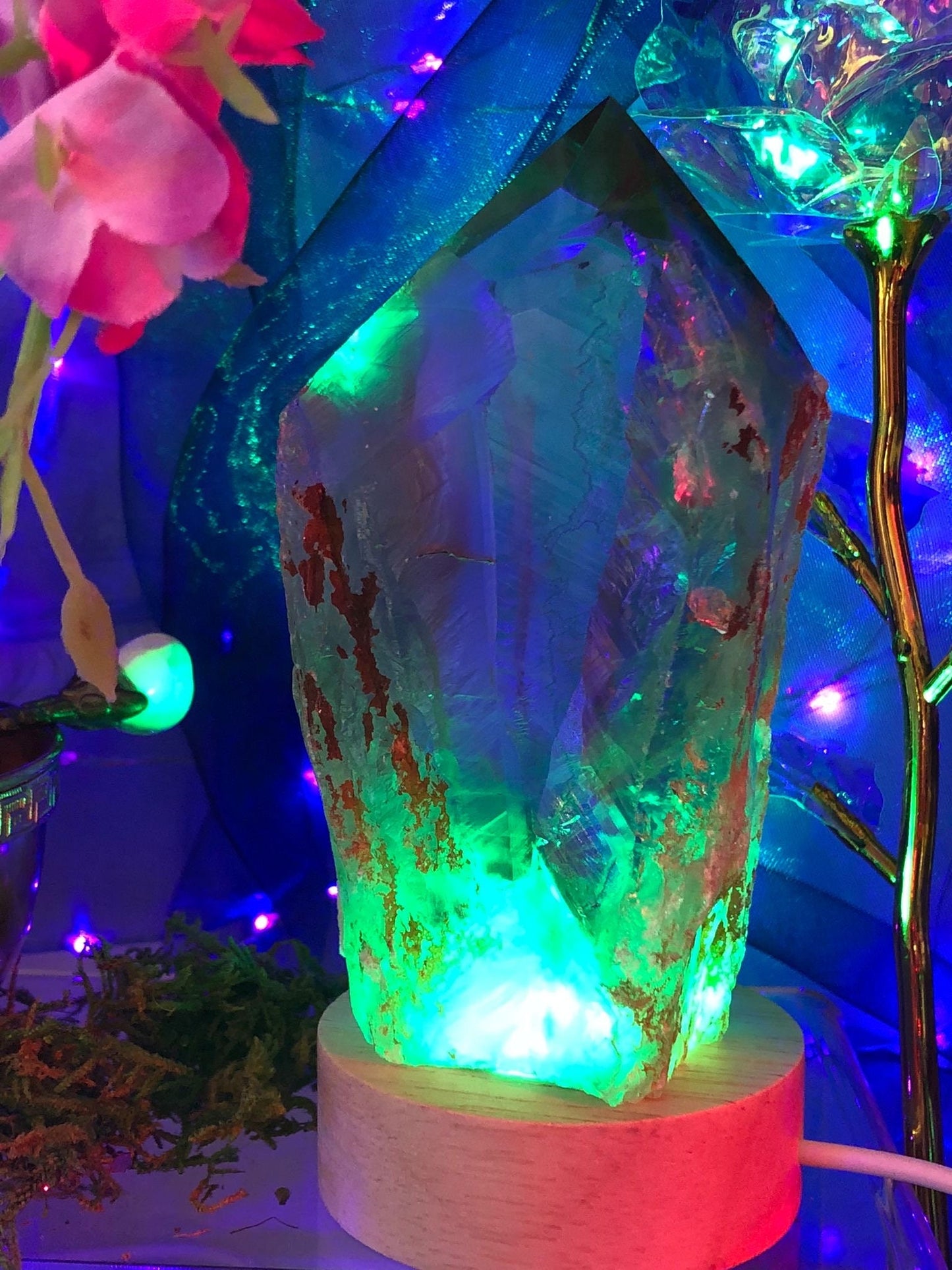 Giant Amethyst Point Lamp