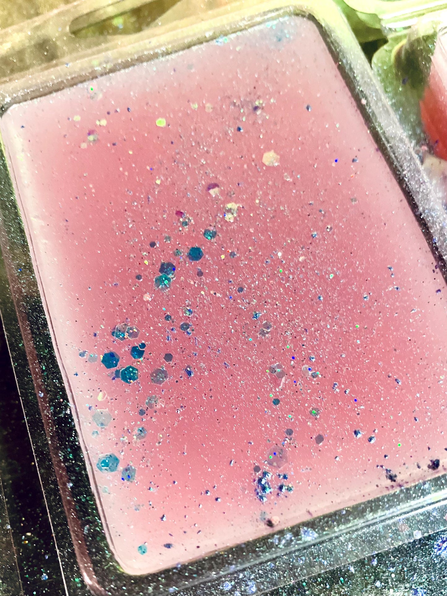 Scented wax tablet