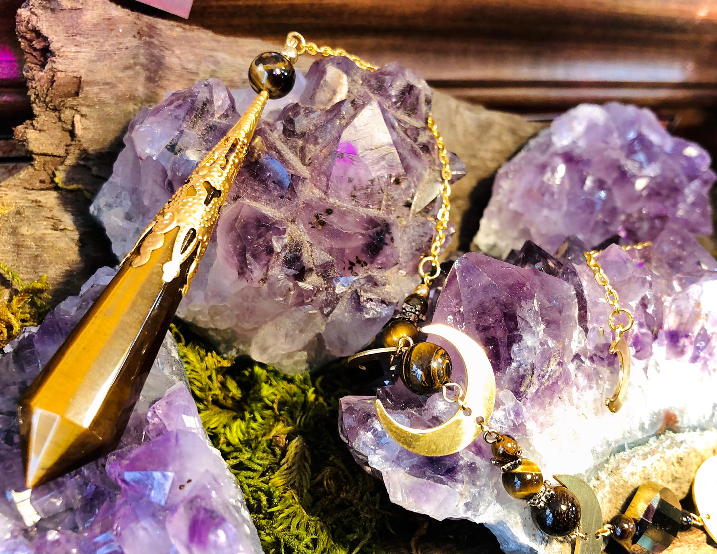Very long fairy pendulum, moon phase model, tiger's eye