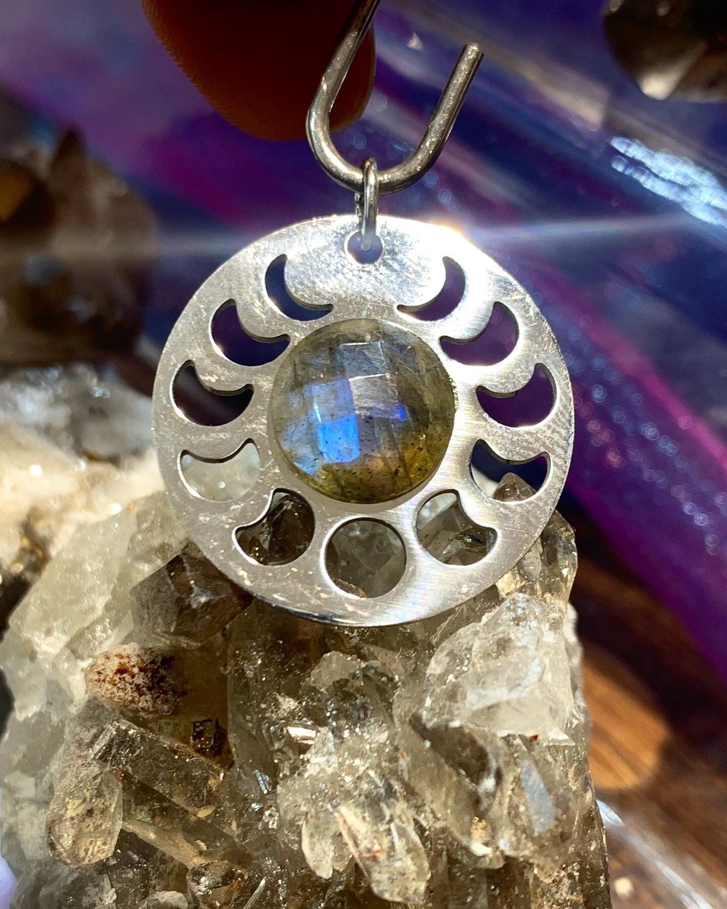 Labradorite stainless steel moonphase pendant