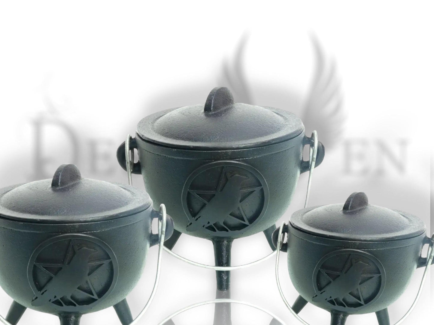 Medium-sized cast iron cauldron