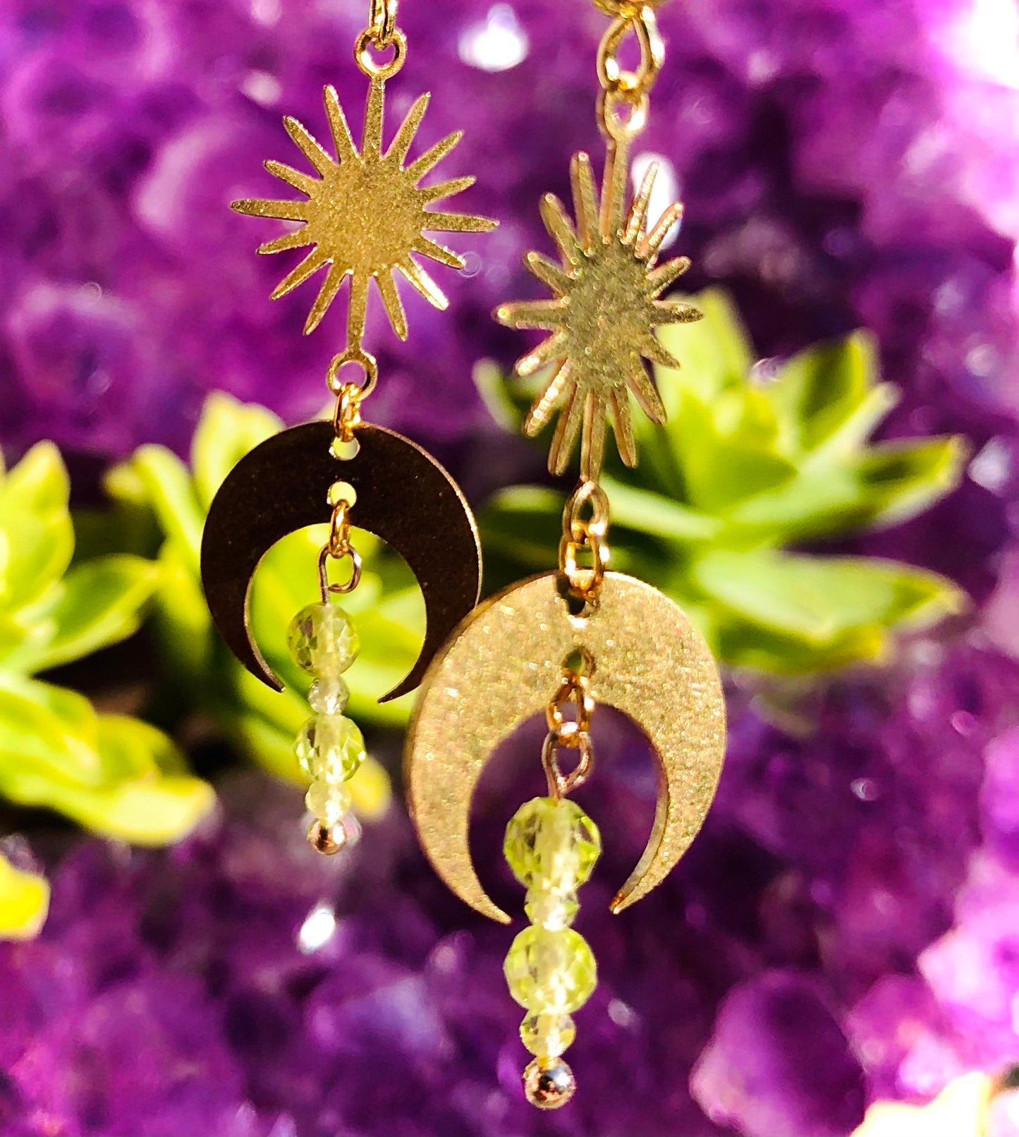 Small crescent moon sun earring, stainless steel, brass and faceted peridots