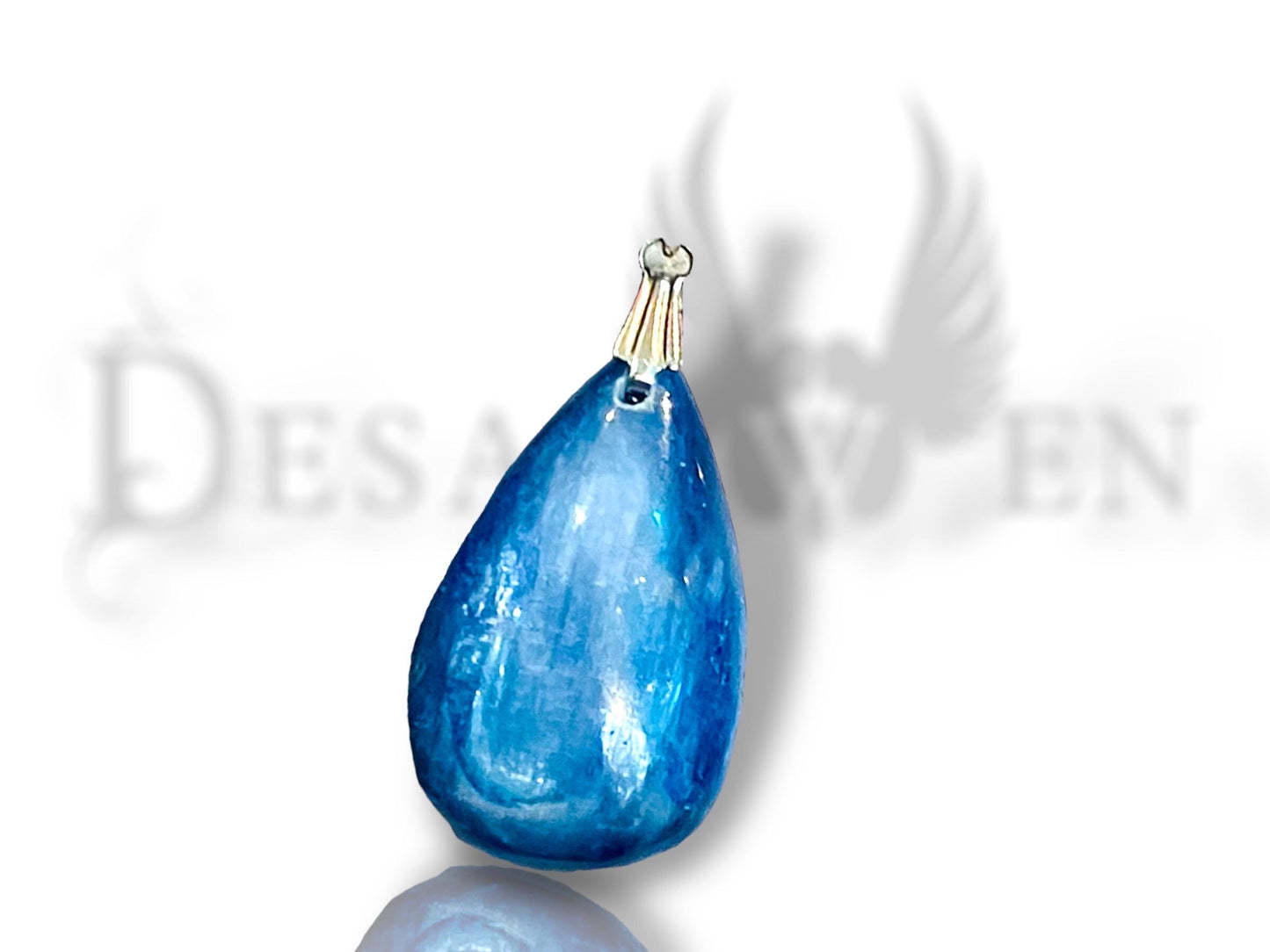 Extra blue kyanite pendant, flat drop