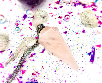 Flacon pendentif en quartz rose