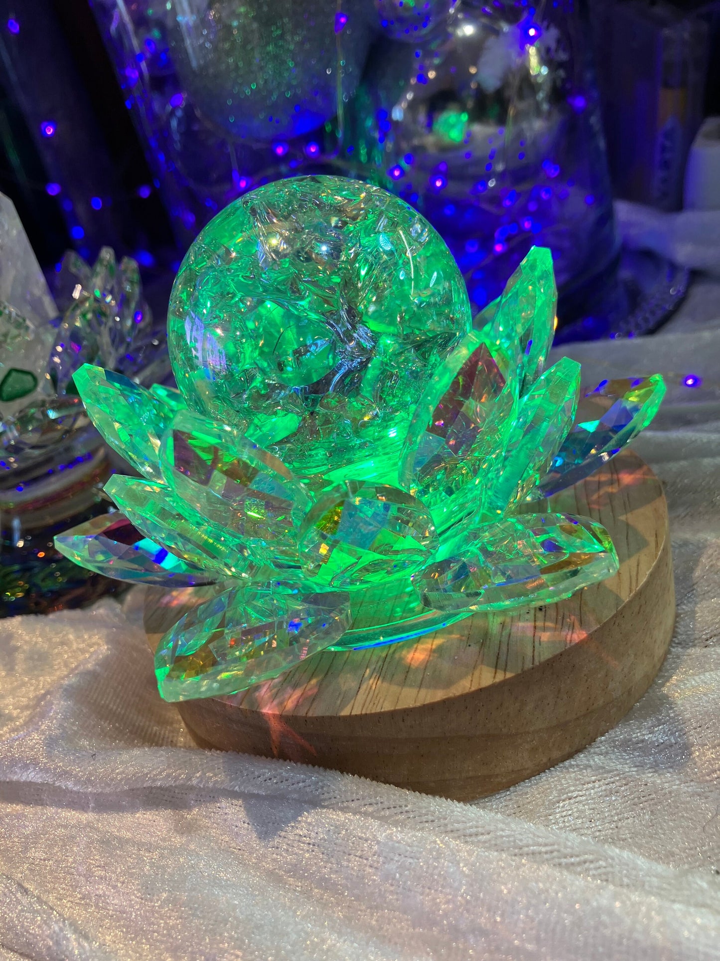 Lampe usb lotus arc en ciel cristal aura sphère craquelée