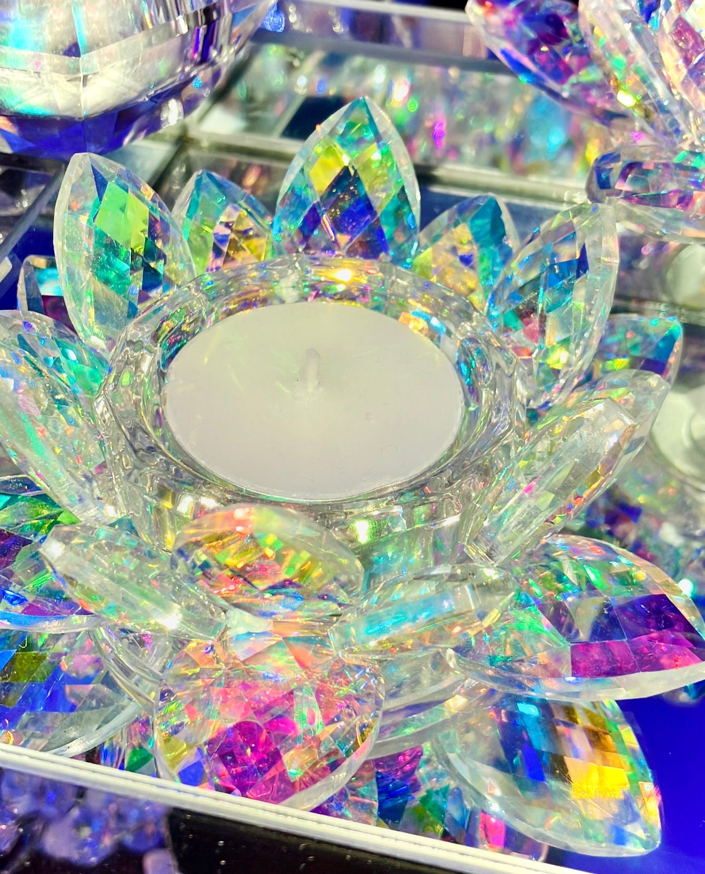 Bougeoir fleur de lotus cristal de verre arc en ciel