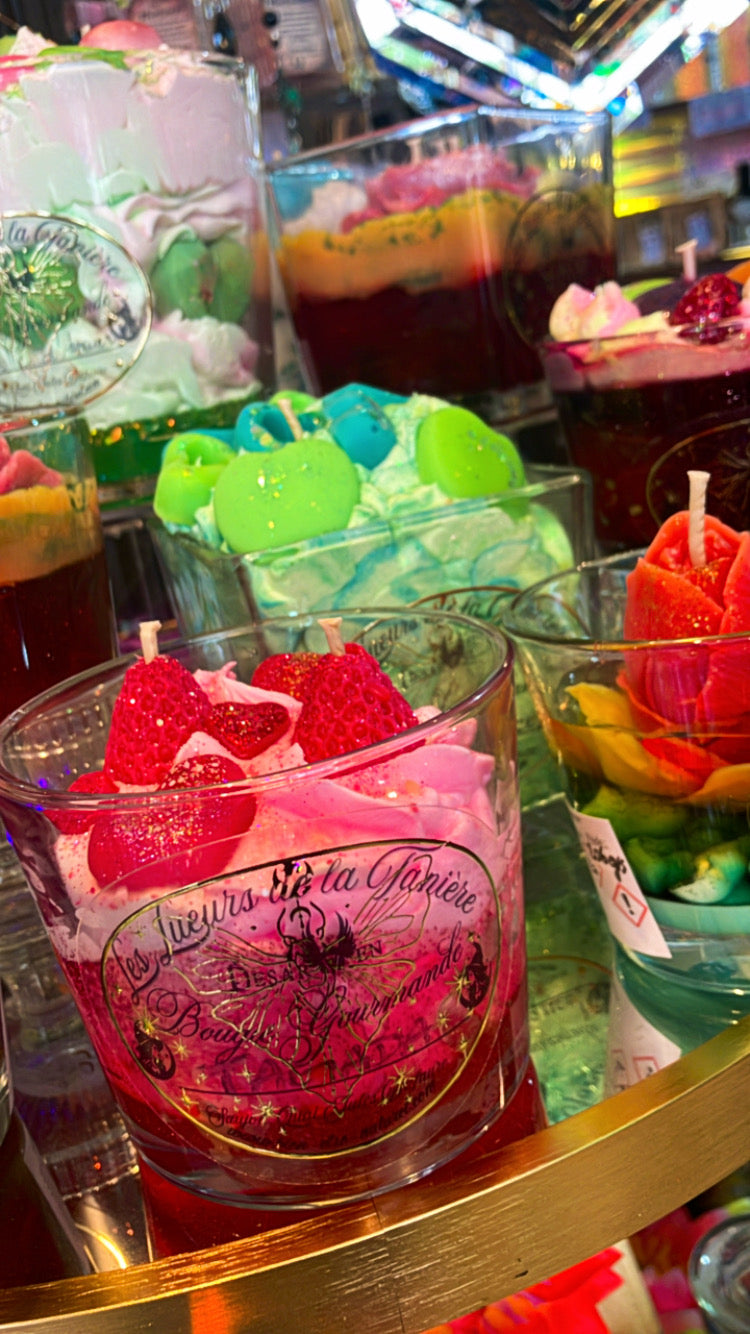 Bougie Tagada bonbon fraise taille S