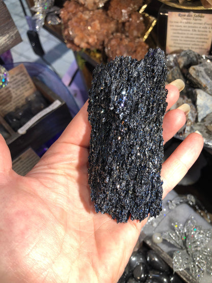 Carborandite medium piece rough stone