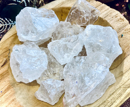 Rock crystal raw stone
