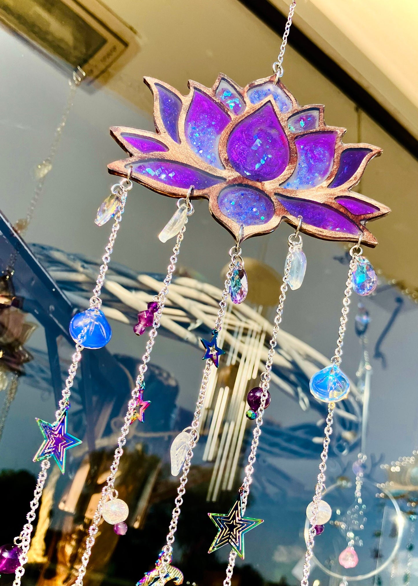 Regenbogen-Amethyst-Lotusblume