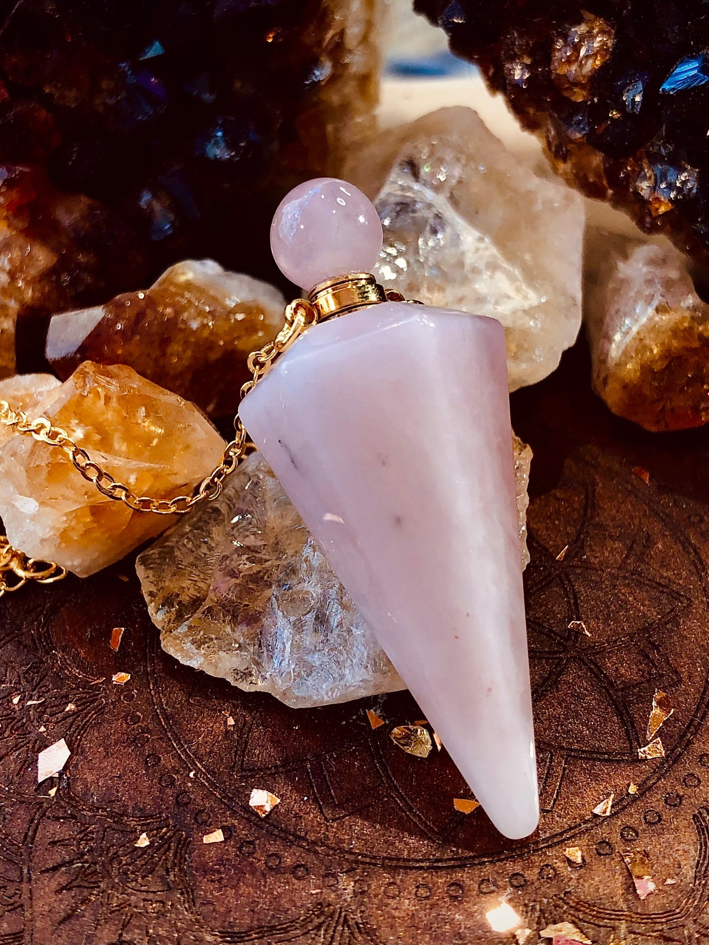 Rose quartz pendant bottle