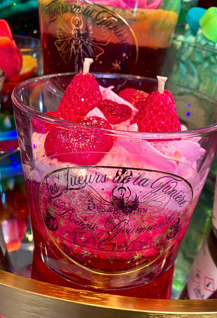 Bougie Tagada bonbon fraise taille L