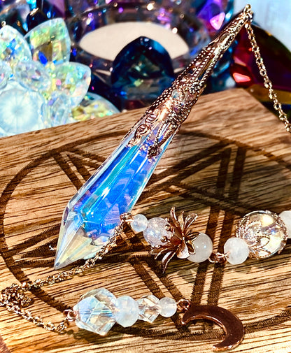 Pendule verre aura et pierre de lune bleue