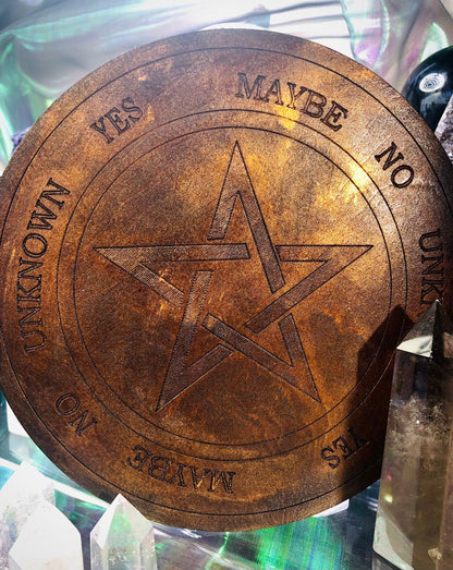 Planche à pendule pentacle