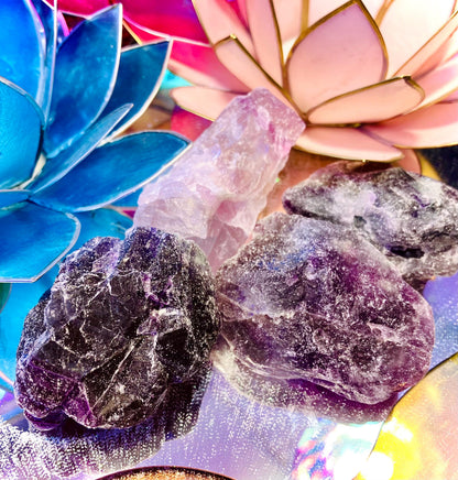 Fluorine fluorite violet rose pierre brute