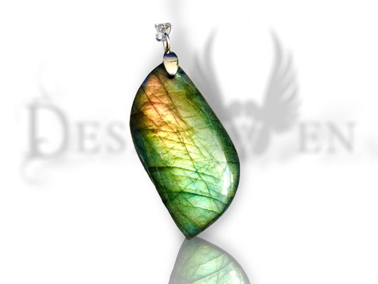 Asymmetrical drop flash labradorite pendant