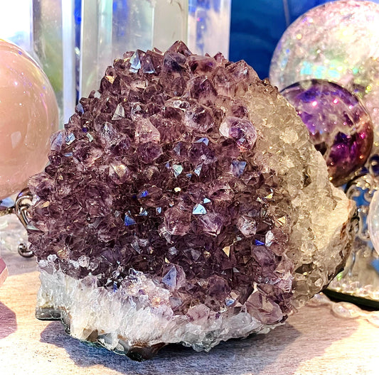 Druze amethyst two-tone sawn base