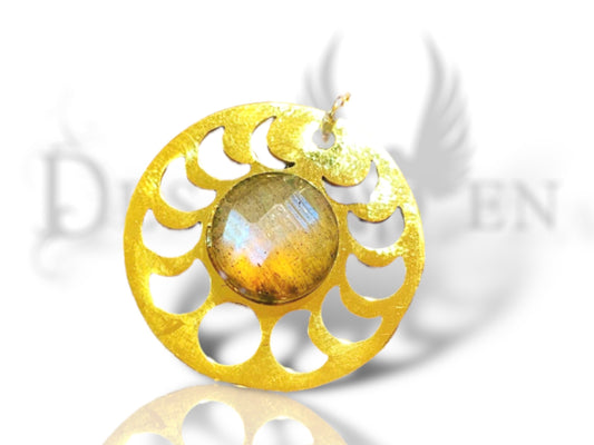 Gold-plated stainless steel labradorite moonphase pendant