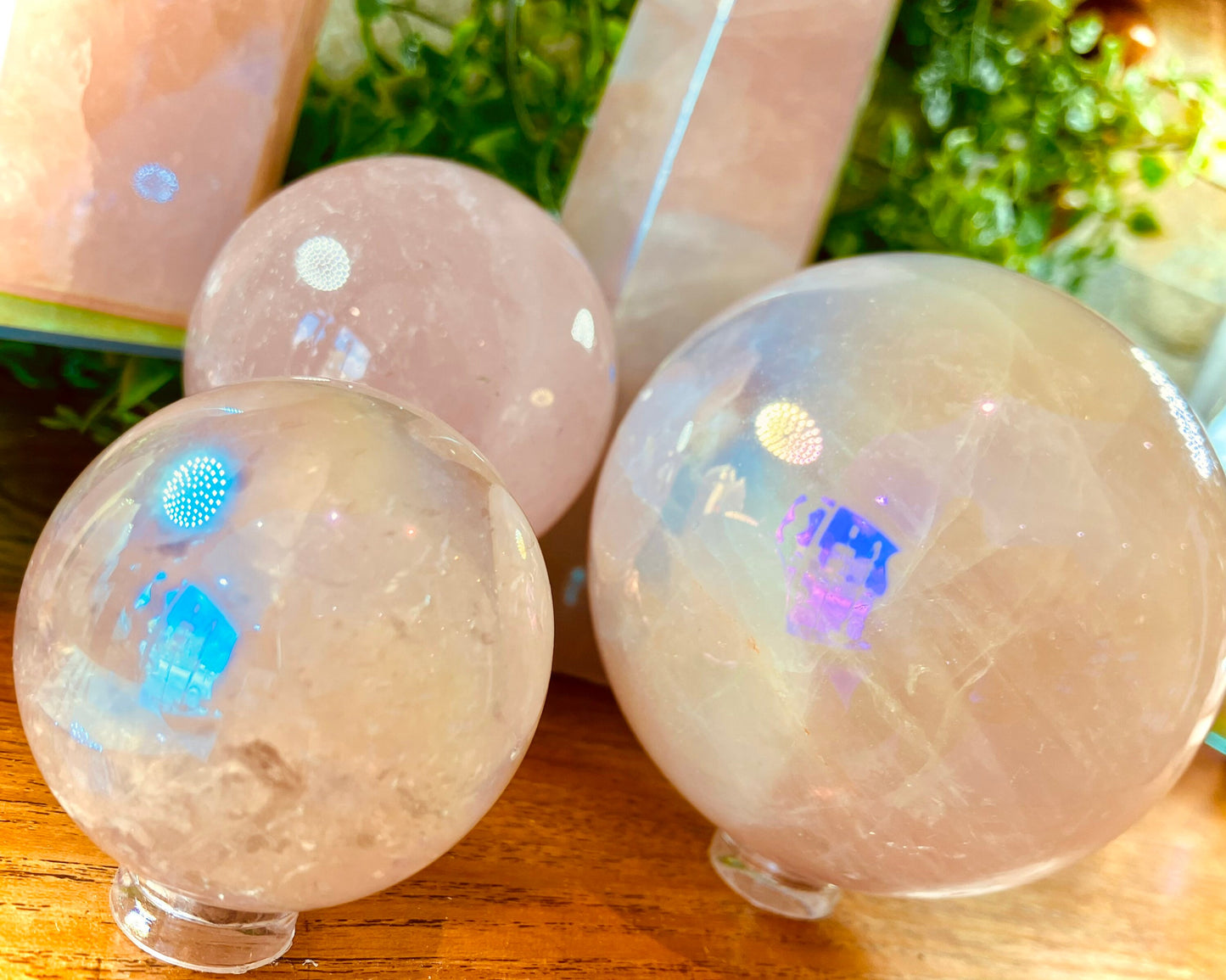 Sphère de quartz rose aura angel