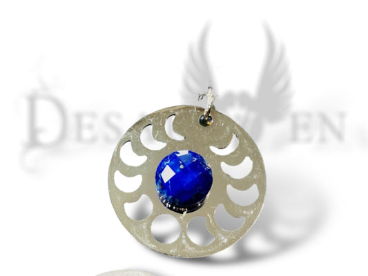 Moonphase pendant with silver-plated stainless steel and lapis lazuli