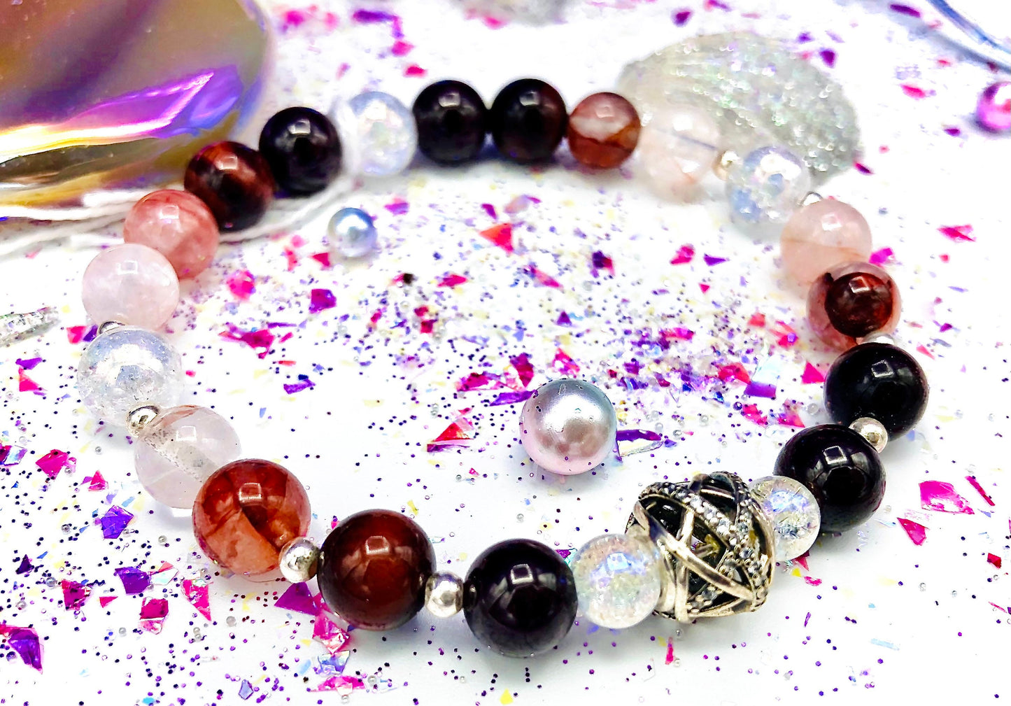 Energizing bracelet