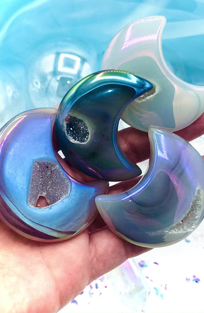 Druzy Mond in Aura Engel Achat